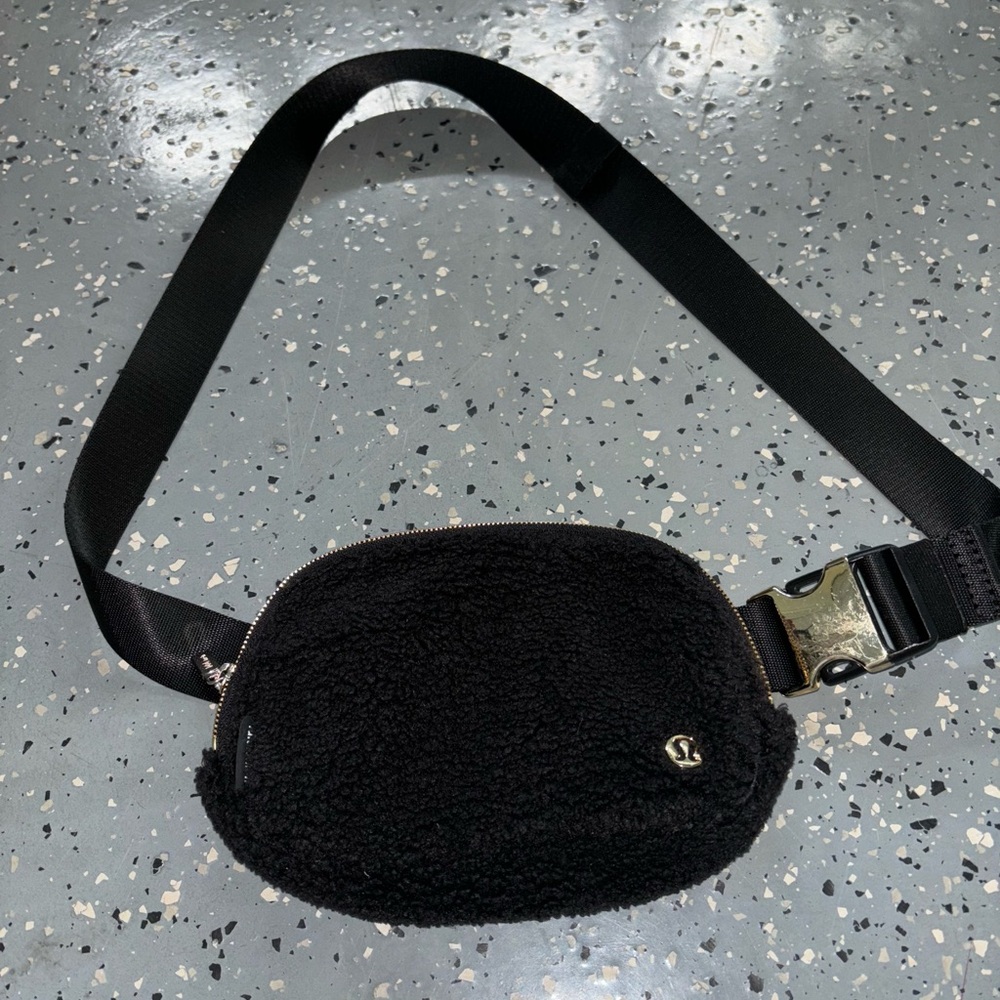 Lululemon Bag